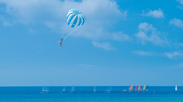 Karon-Beach-01-808x450[1].jpg
